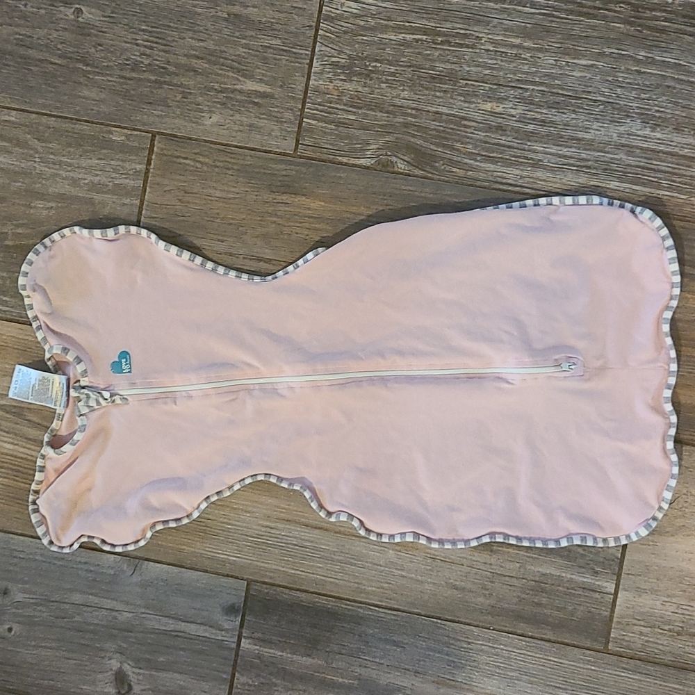 Love to Dream Medium Swaddle UP Original in Pink